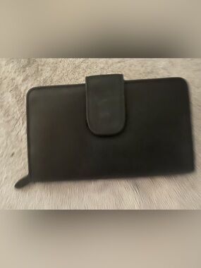 Rolfs Black Wallet Clutch